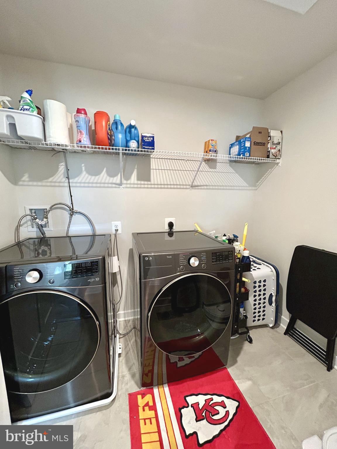 CARDINAL POINTE - Residential