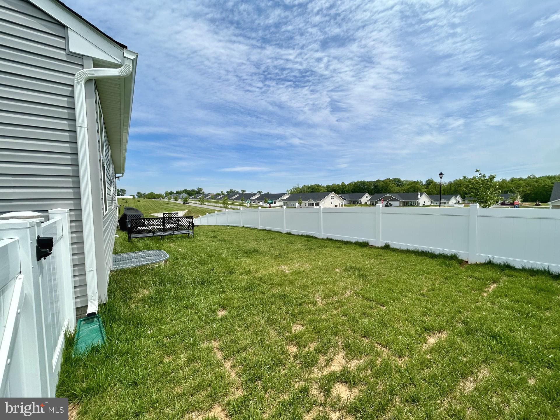 CARDINAL POINTE - Residential