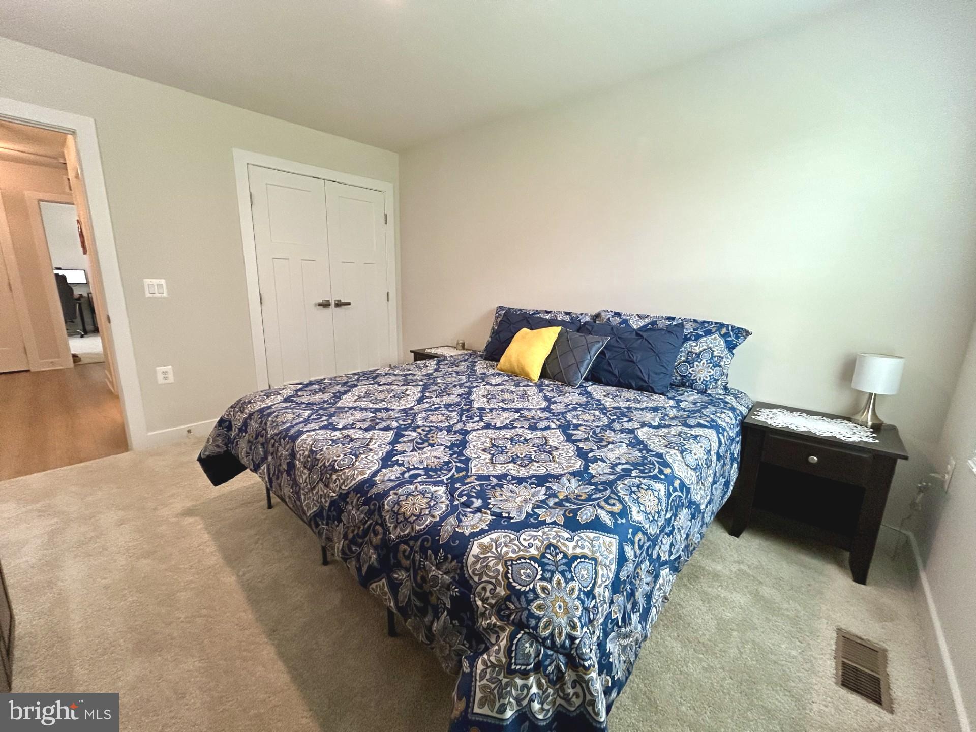 CARDINAL POINTE - Residential