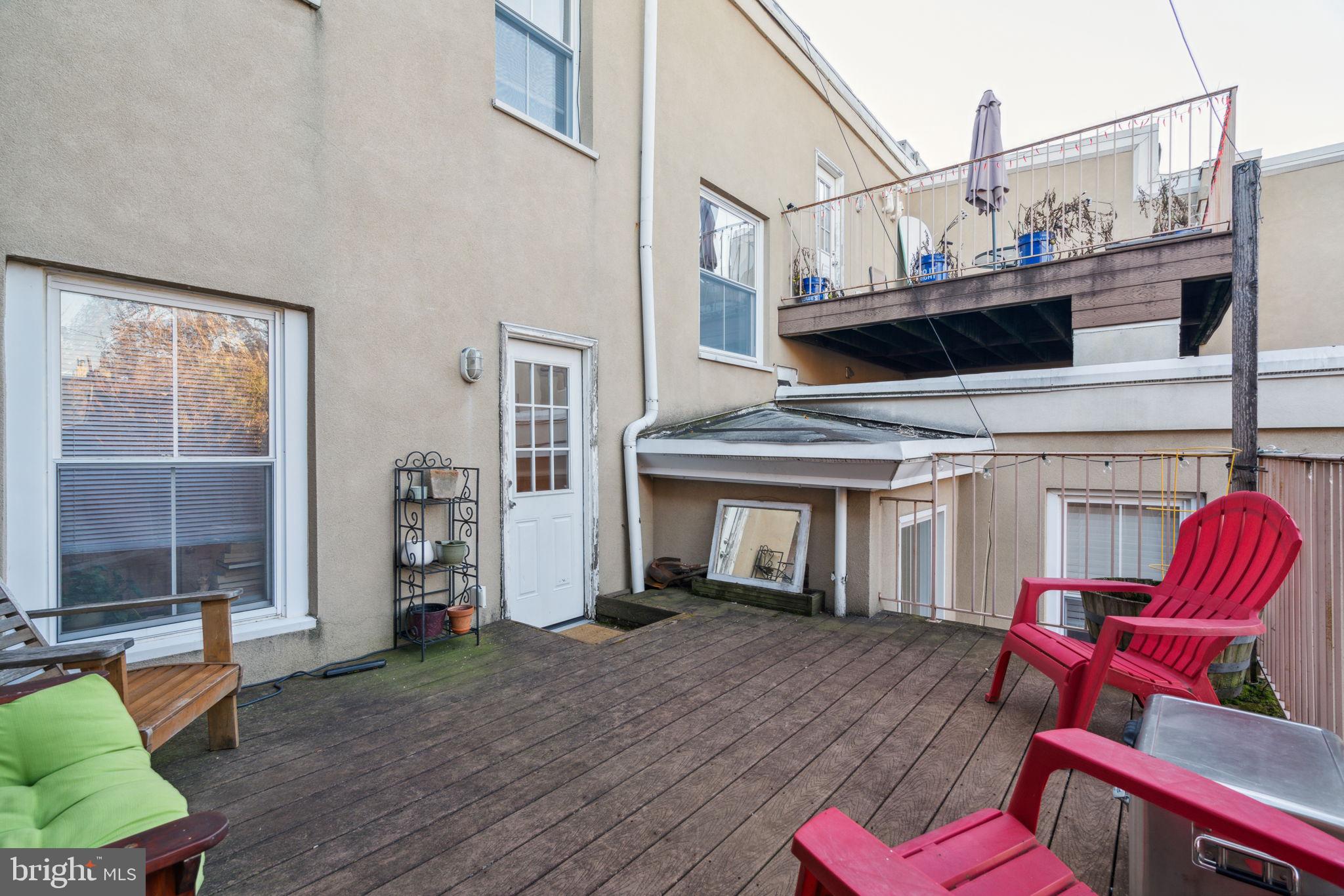 FAIRMOUNT - Residential Income