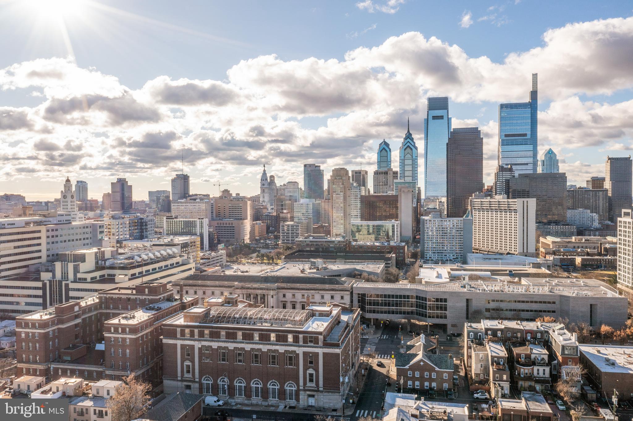 FAIRMOUNT - Residential Income