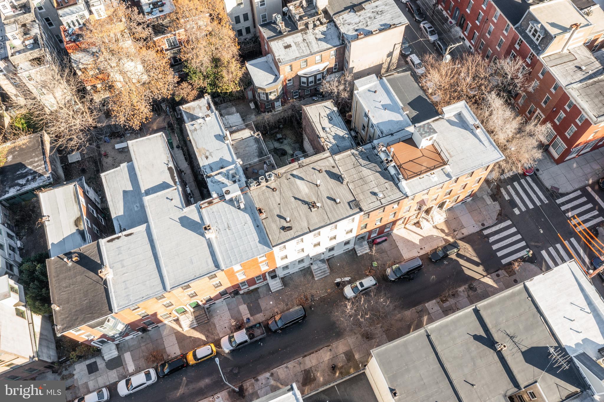 FAIRMOUNT - Residential Income