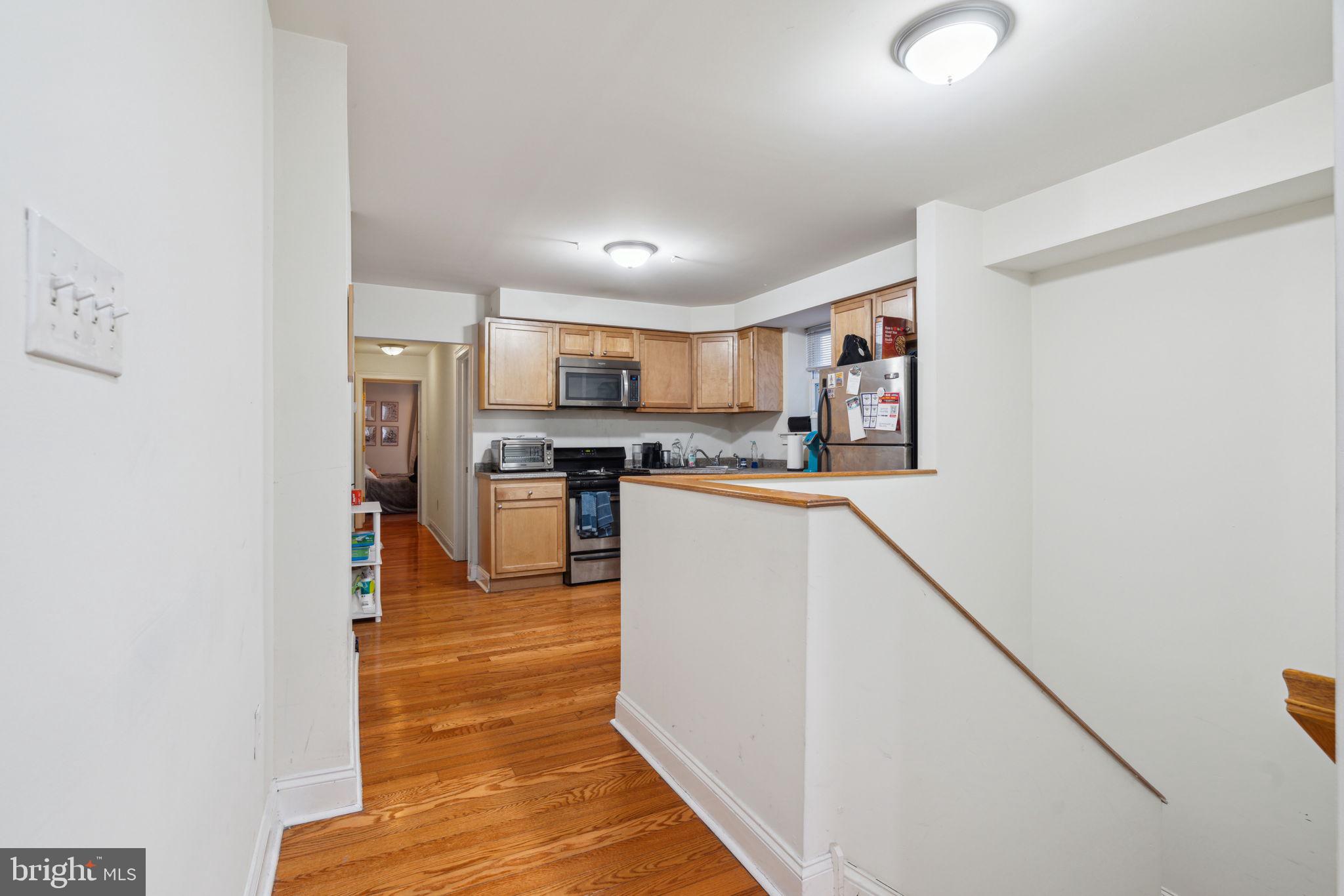 FAIRMOUNT - Residential Income