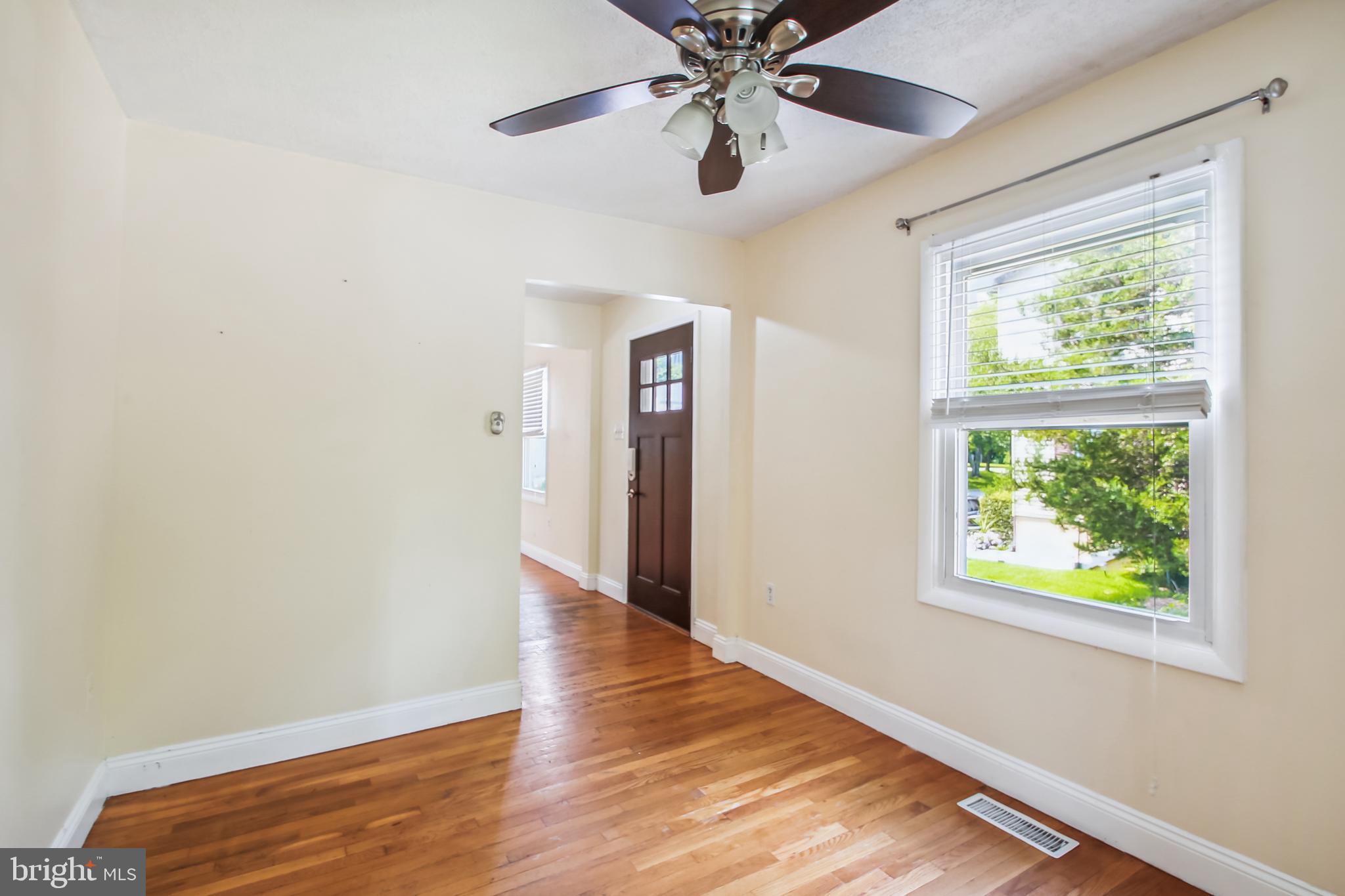 CROFTON MEADOWS - Residential