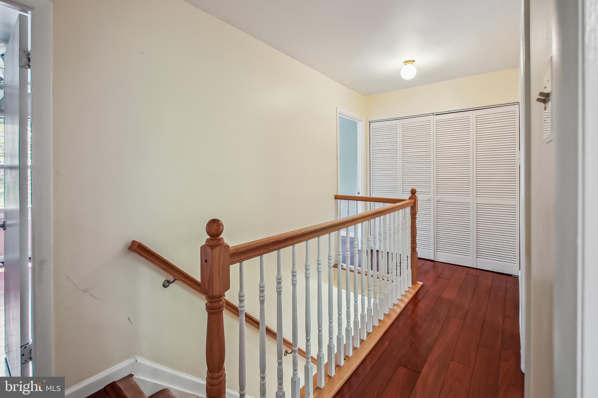 CROFTON MEADOWS - Residential