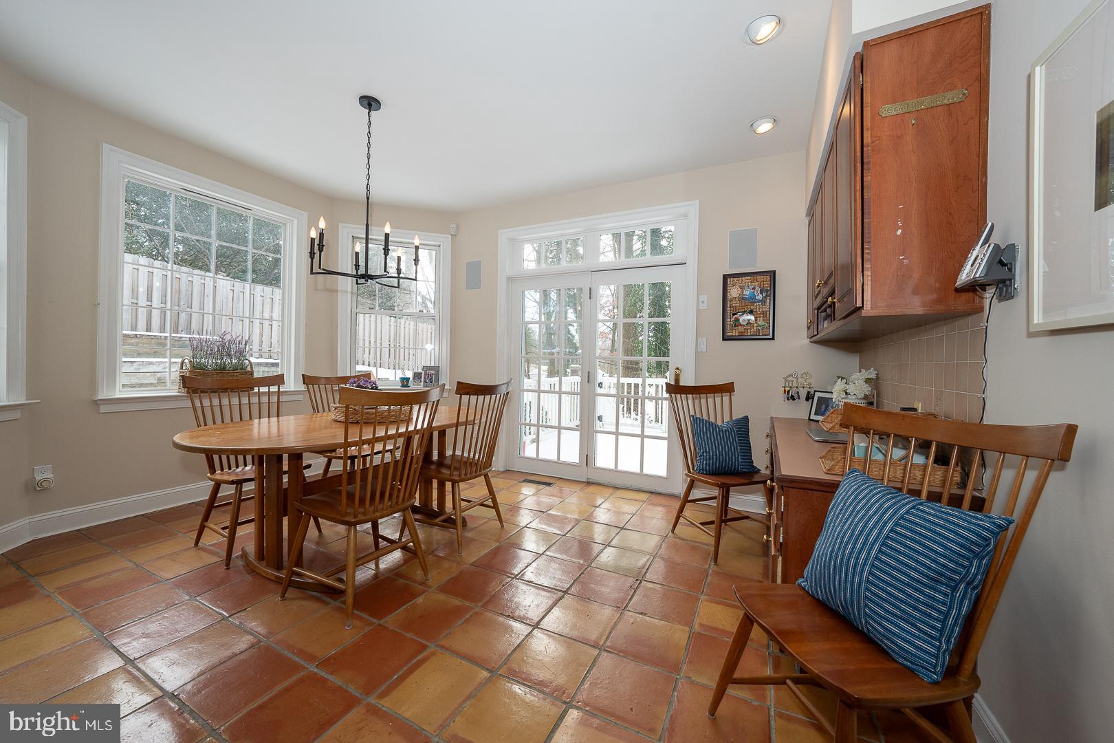 SOUTH WAYNE - Residential