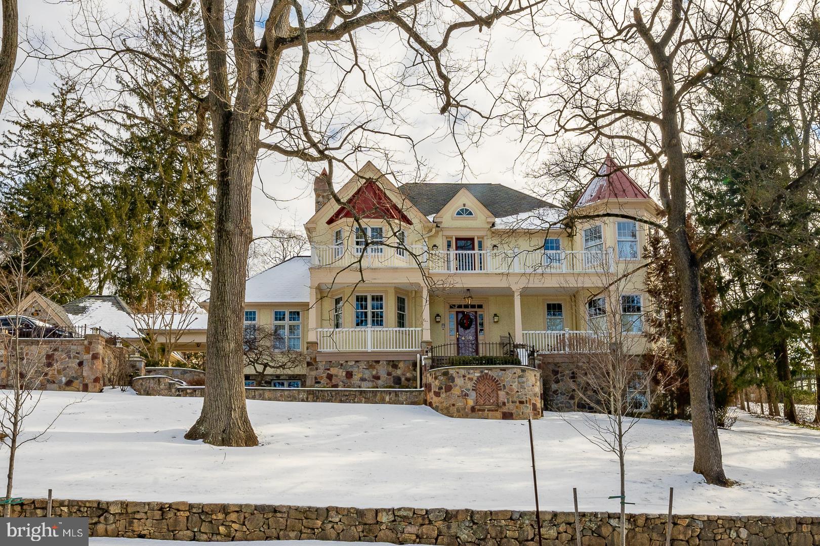 SOUTH WAYNE - Residential