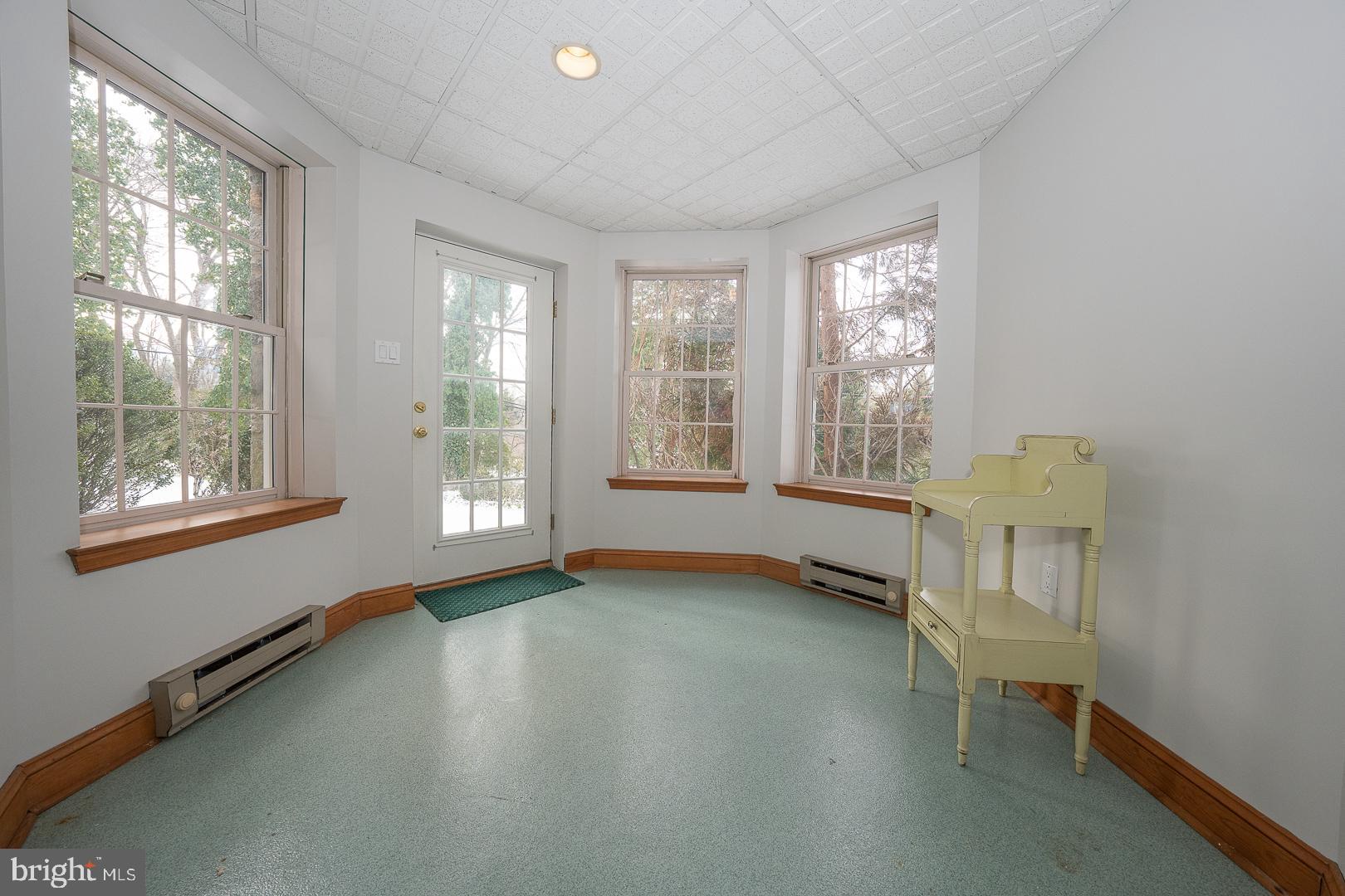 SOUTH WAYNE - Residential