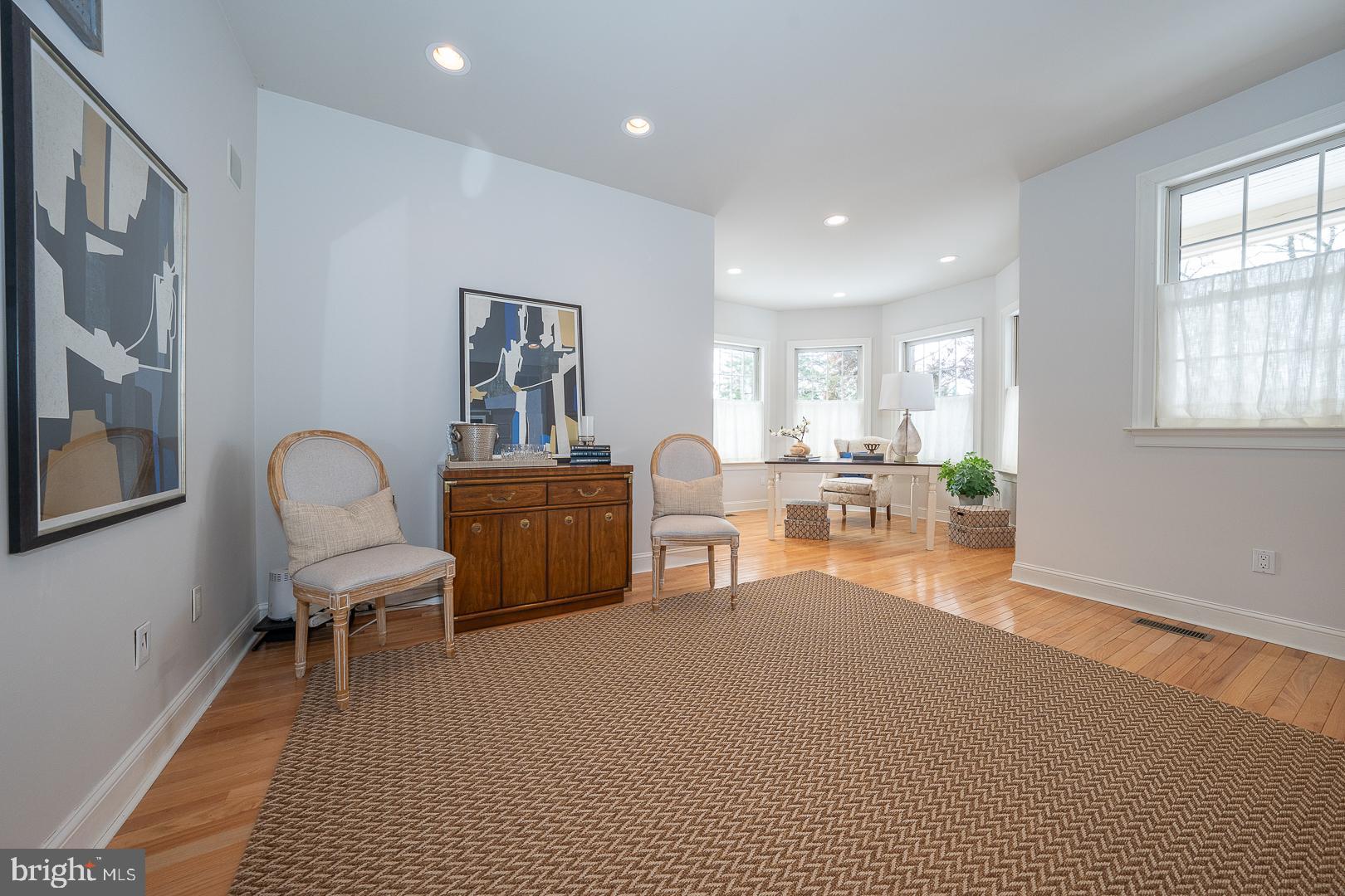 SOUTH WAYNE - Residential