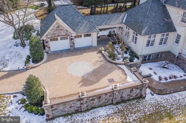 SOUTH WAYNE - Residential