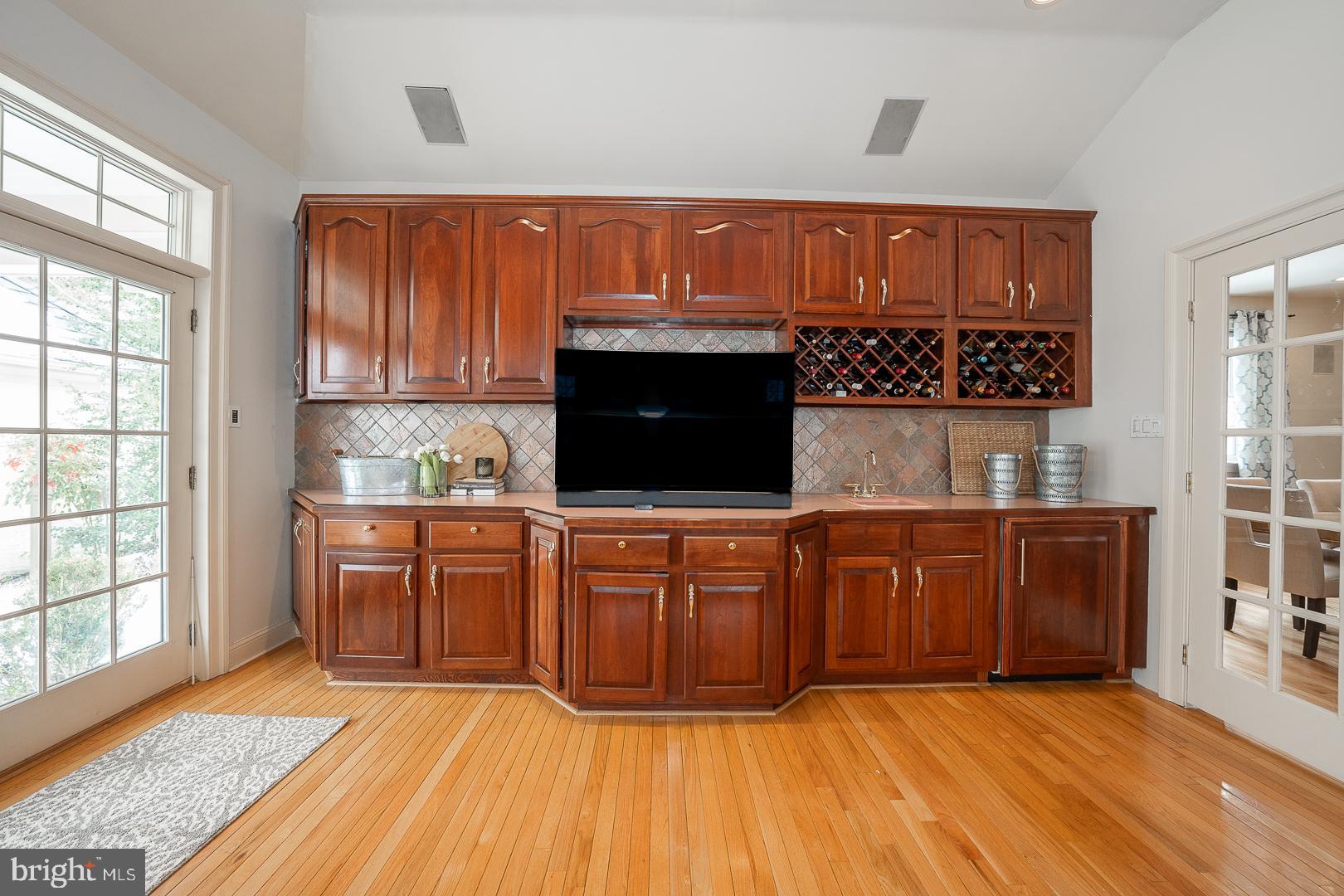 SOUTH WAYNE - Residential