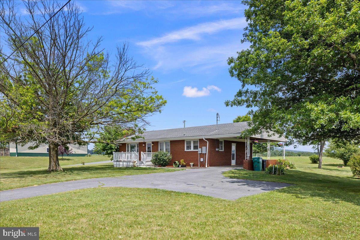 6061 OAK SHADE ROAD