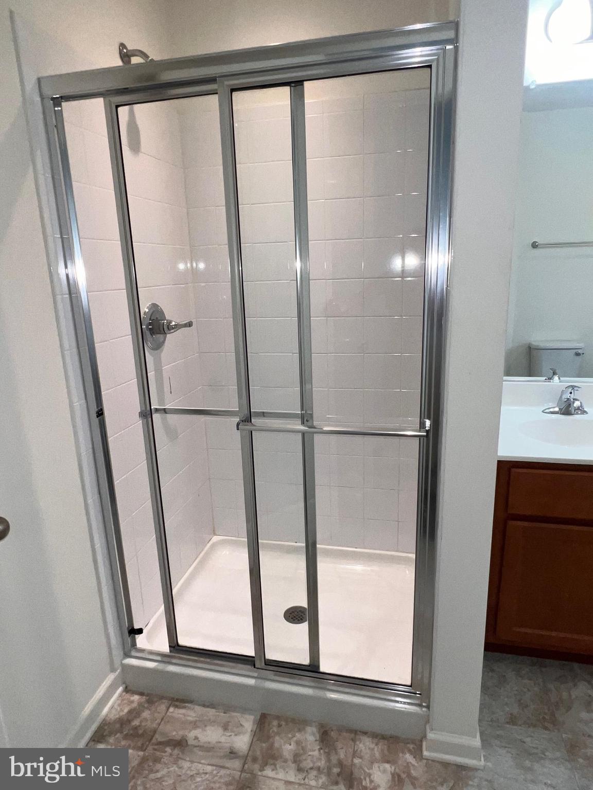 BRIAR RUN - Residential Lease