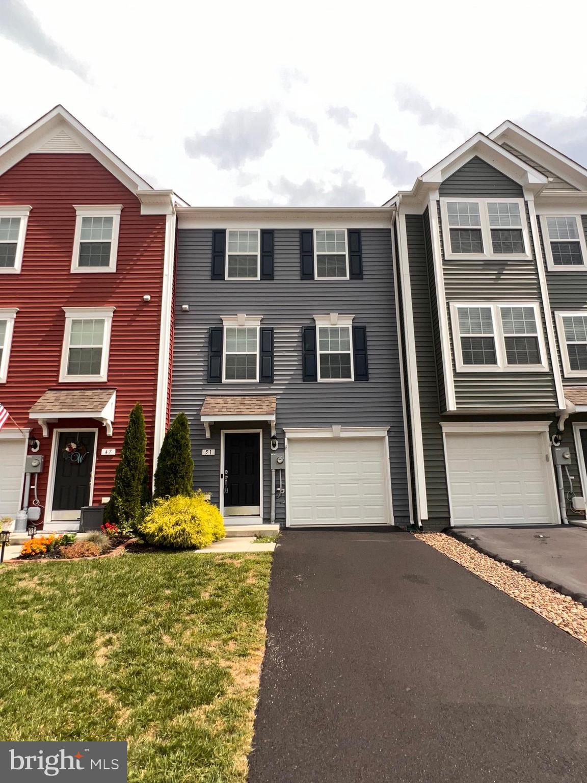 BRIAR RUN - Residential Lease