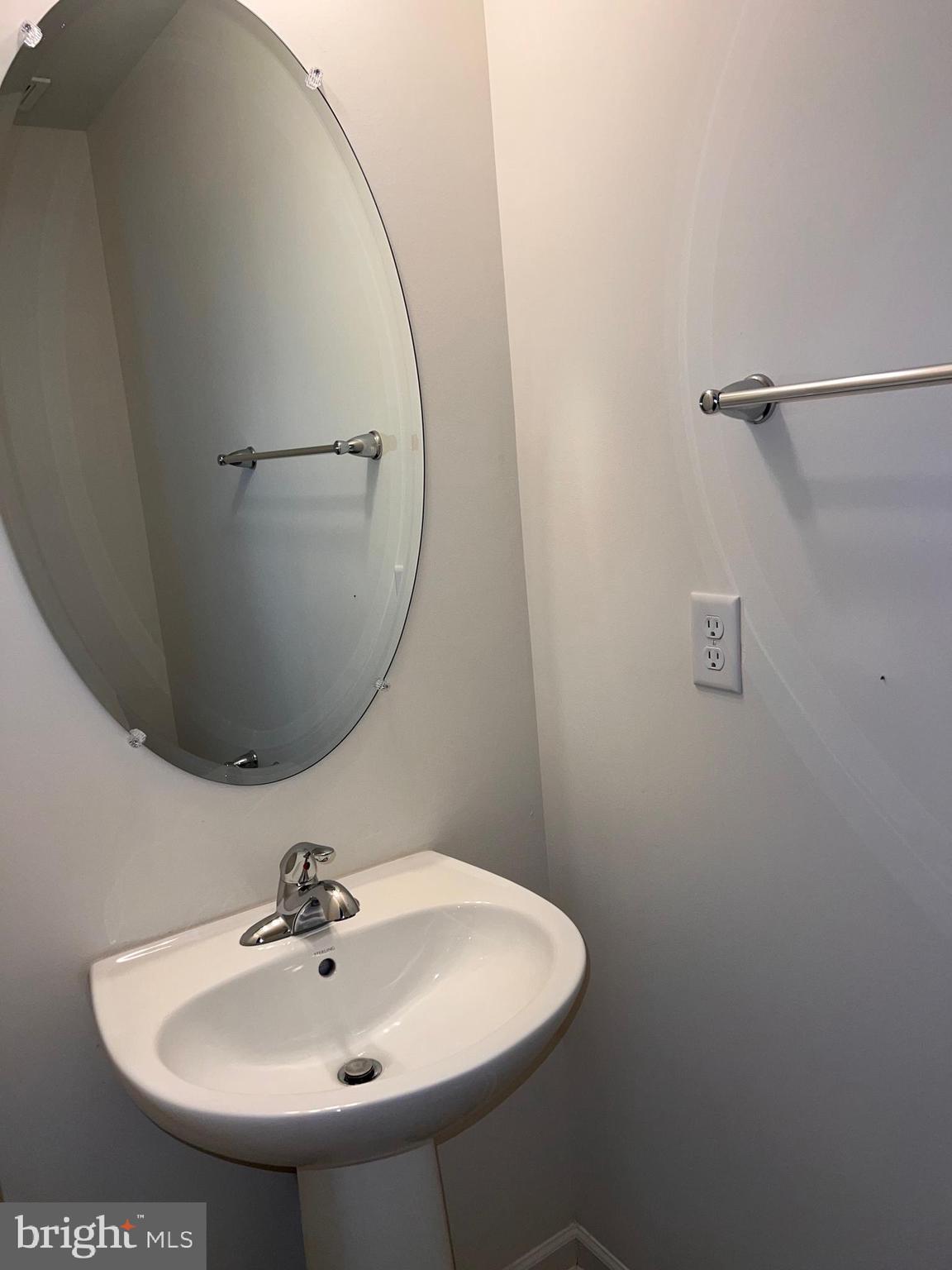 BRIAR RUN - Residential Lease