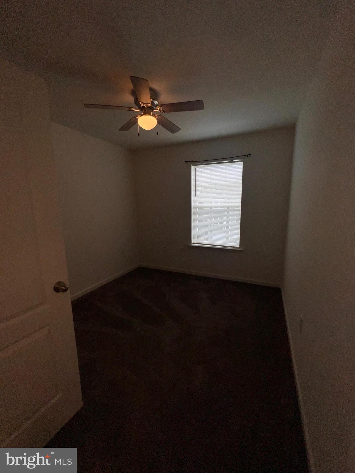 BRIAR RUN - Residential Lease