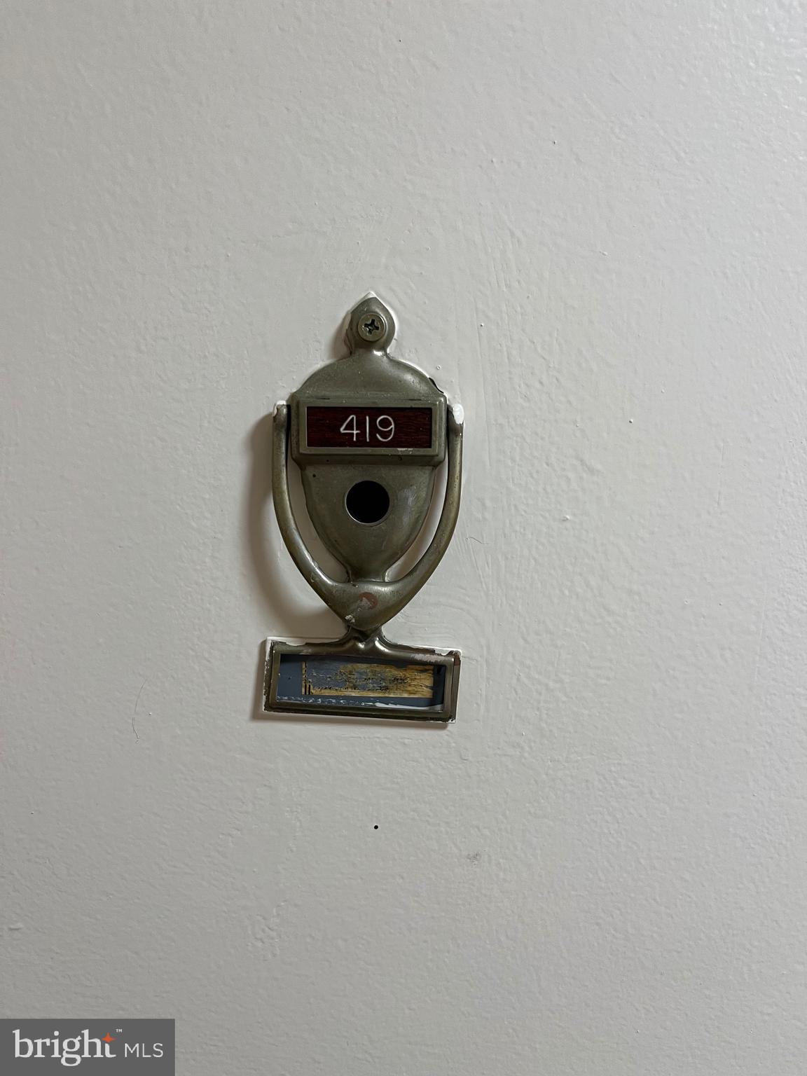 PRESIDENTIAL TOWERS - Residential