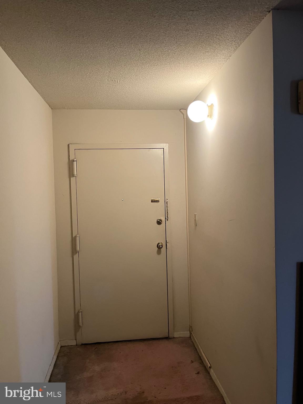 PRESIDENTIAL TOWERS - Residential