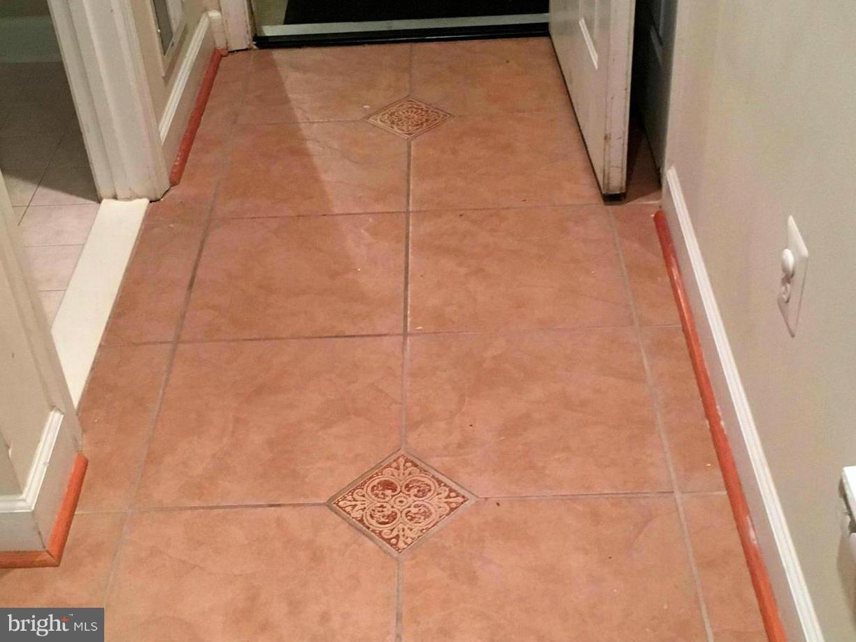 KING FARM BAILEYS COMMON - Residential Lease