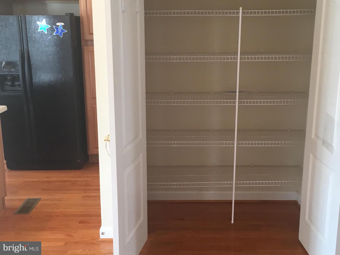 KING FARM BAILEYS COMMON - Residential Lease