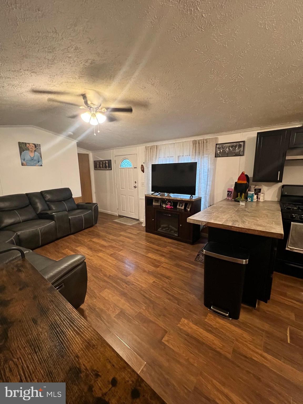 310 ROEDER LANE