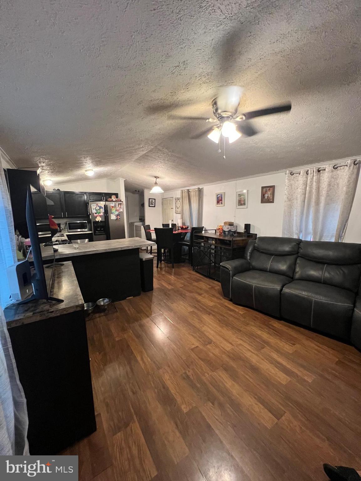 310 ROEDER LANE