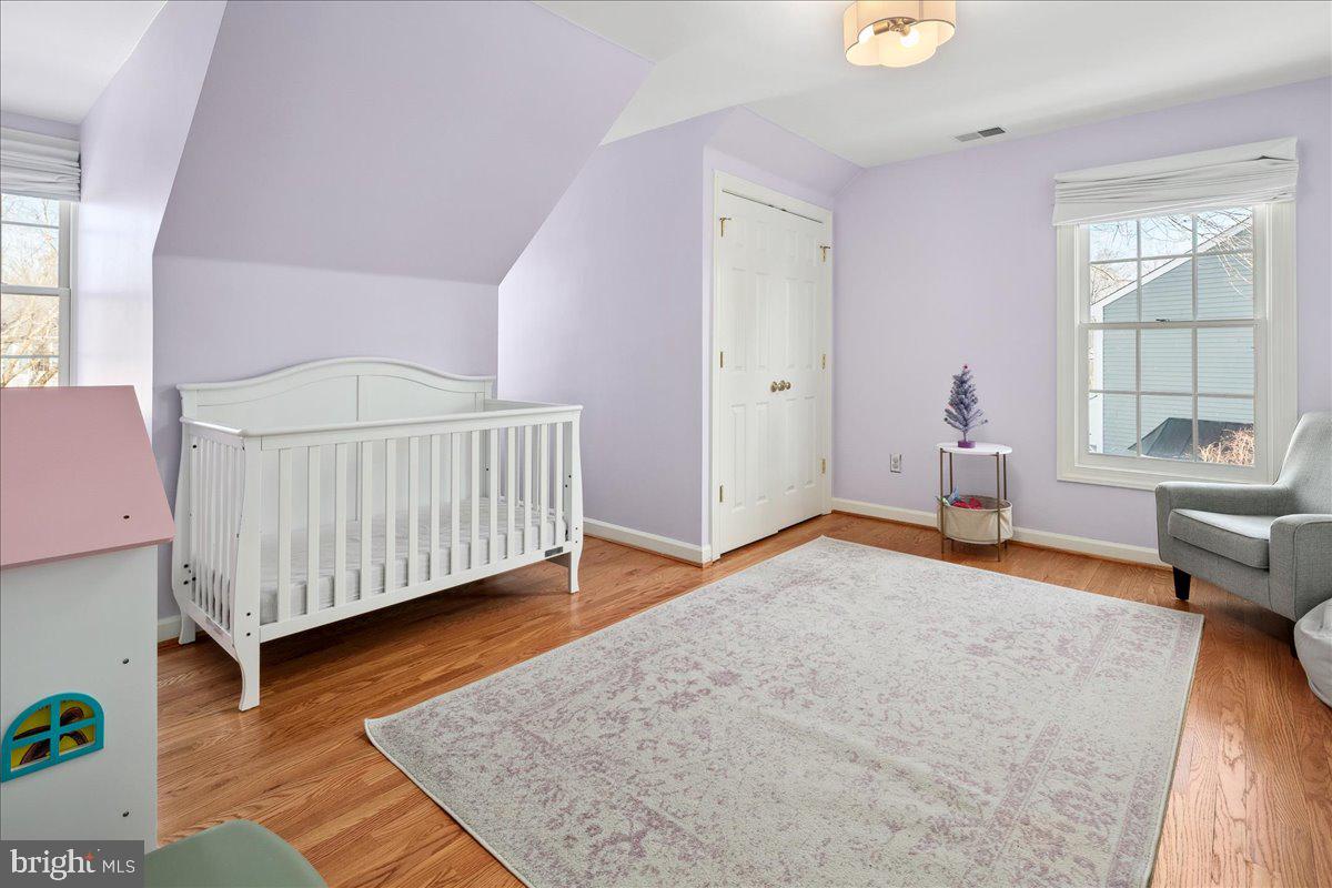 MANORS AT MOUNT VERNON - Residential