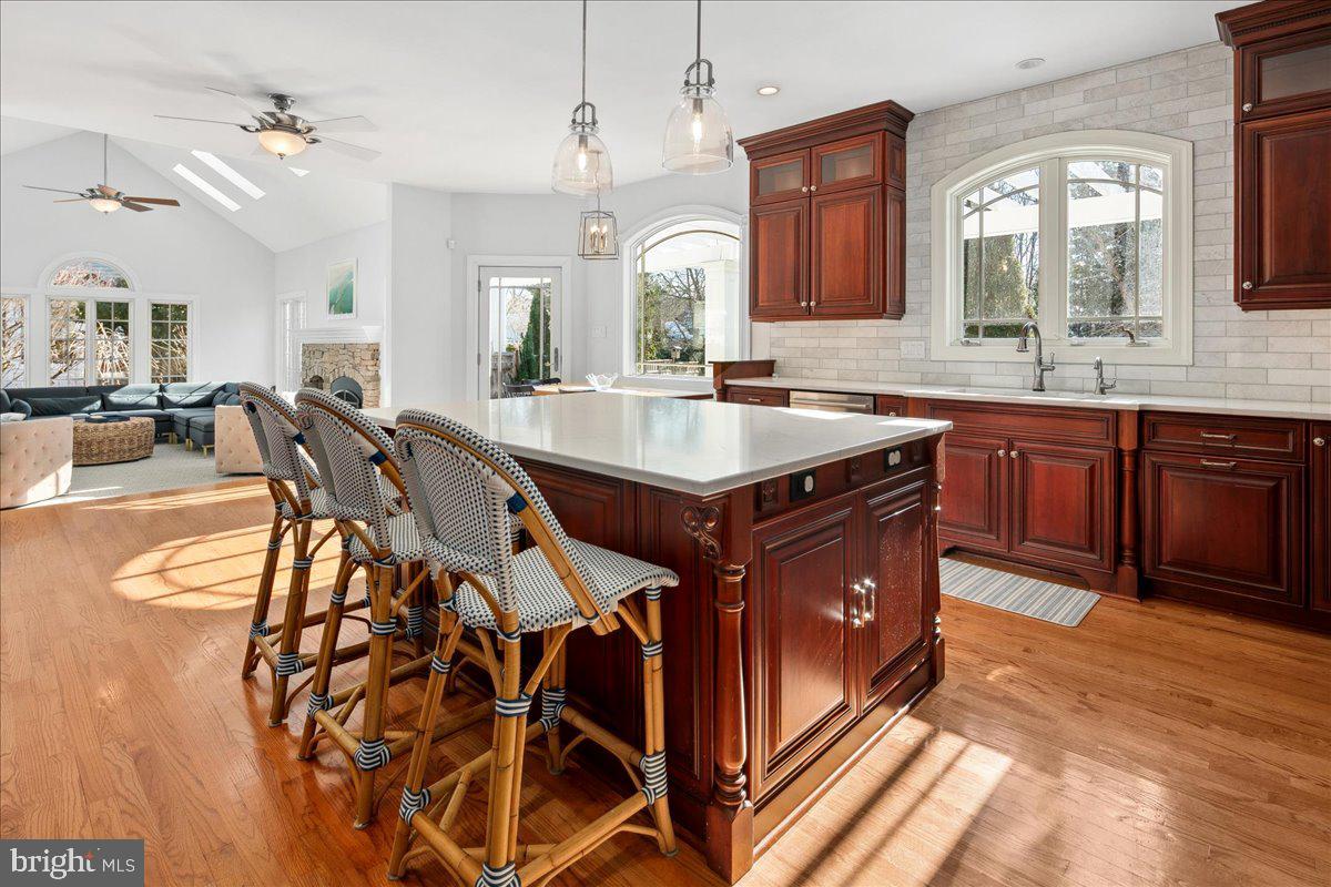 MANORS AT MOUNT VERNON - Residential