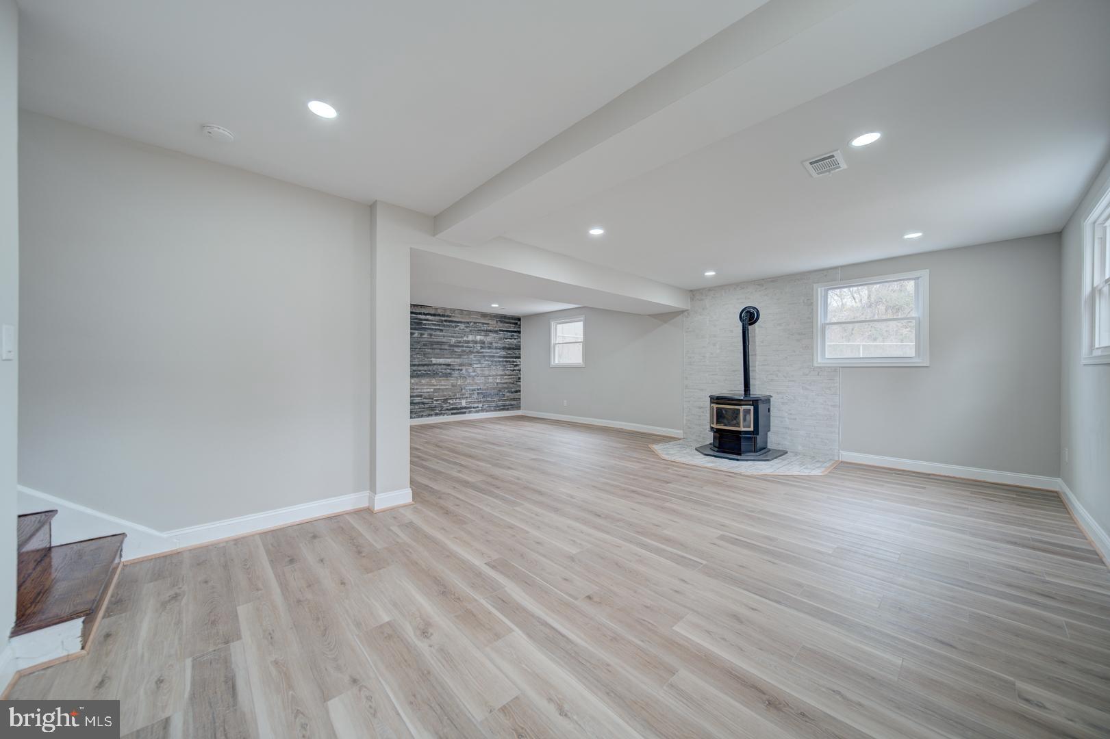 KUCZINSKI PROPERTY - Residential