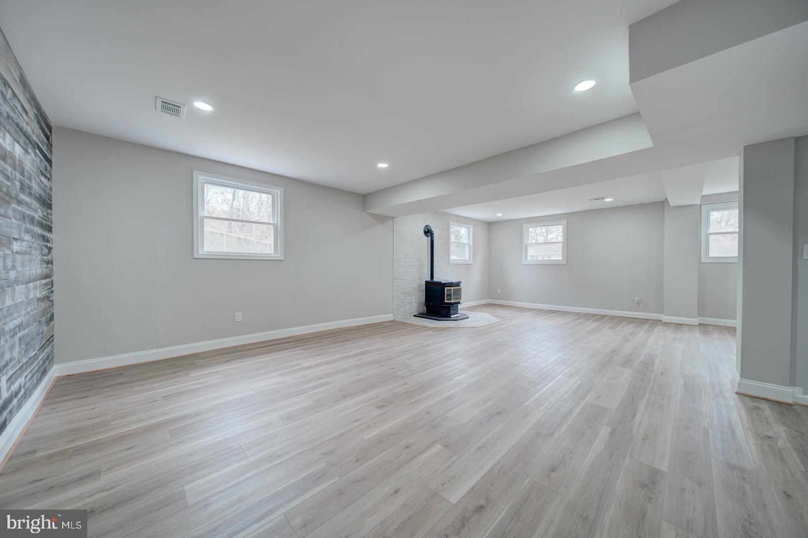 KUCZINSKI PROPERTY - Residential