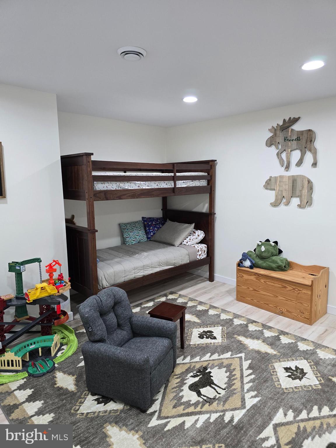 PENN NATIONAL GOLF COURSE COMMUNITY - Residential