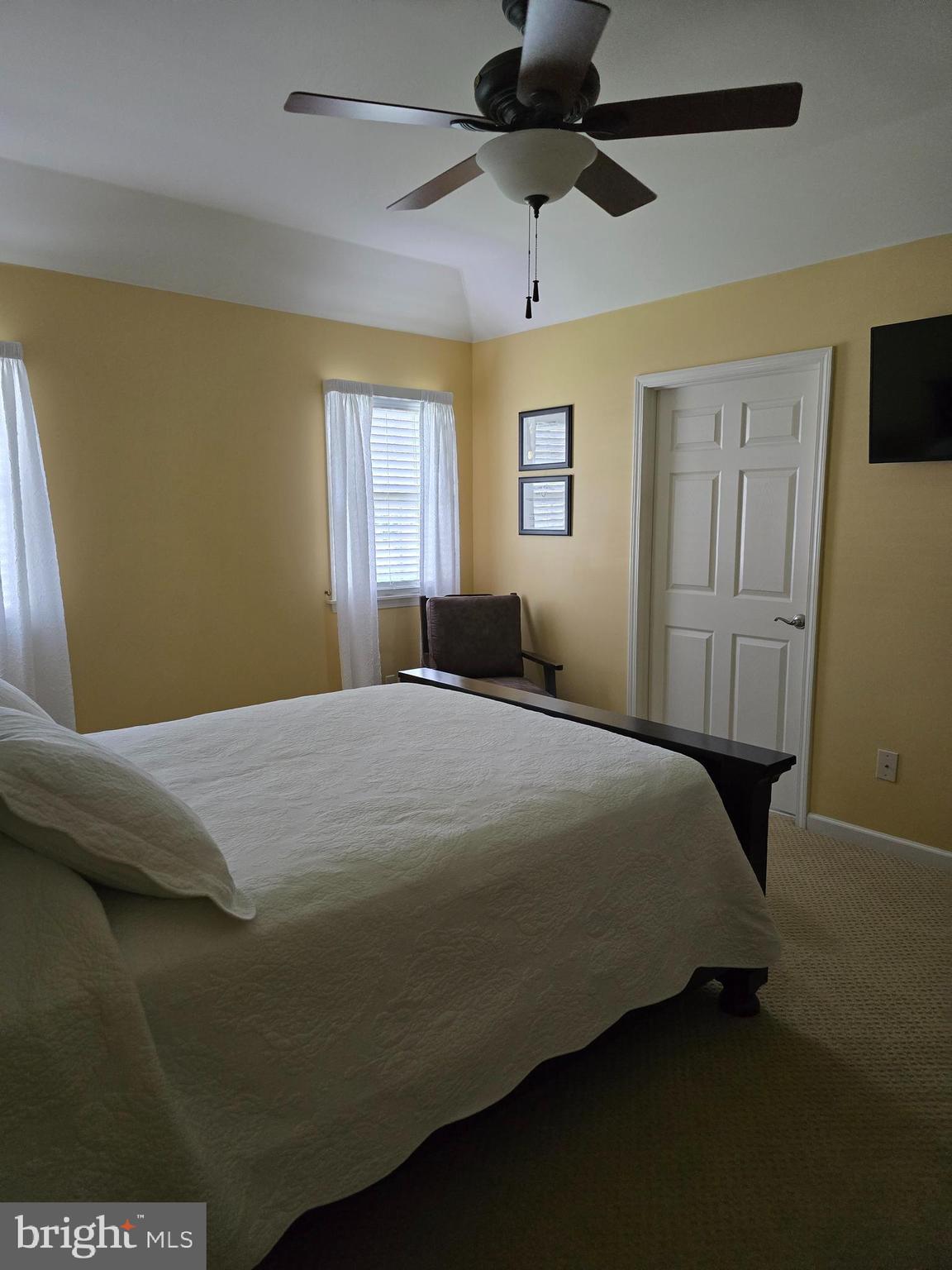 PENN NATIONAL GOLF COURSE COMMUNITY - Residential