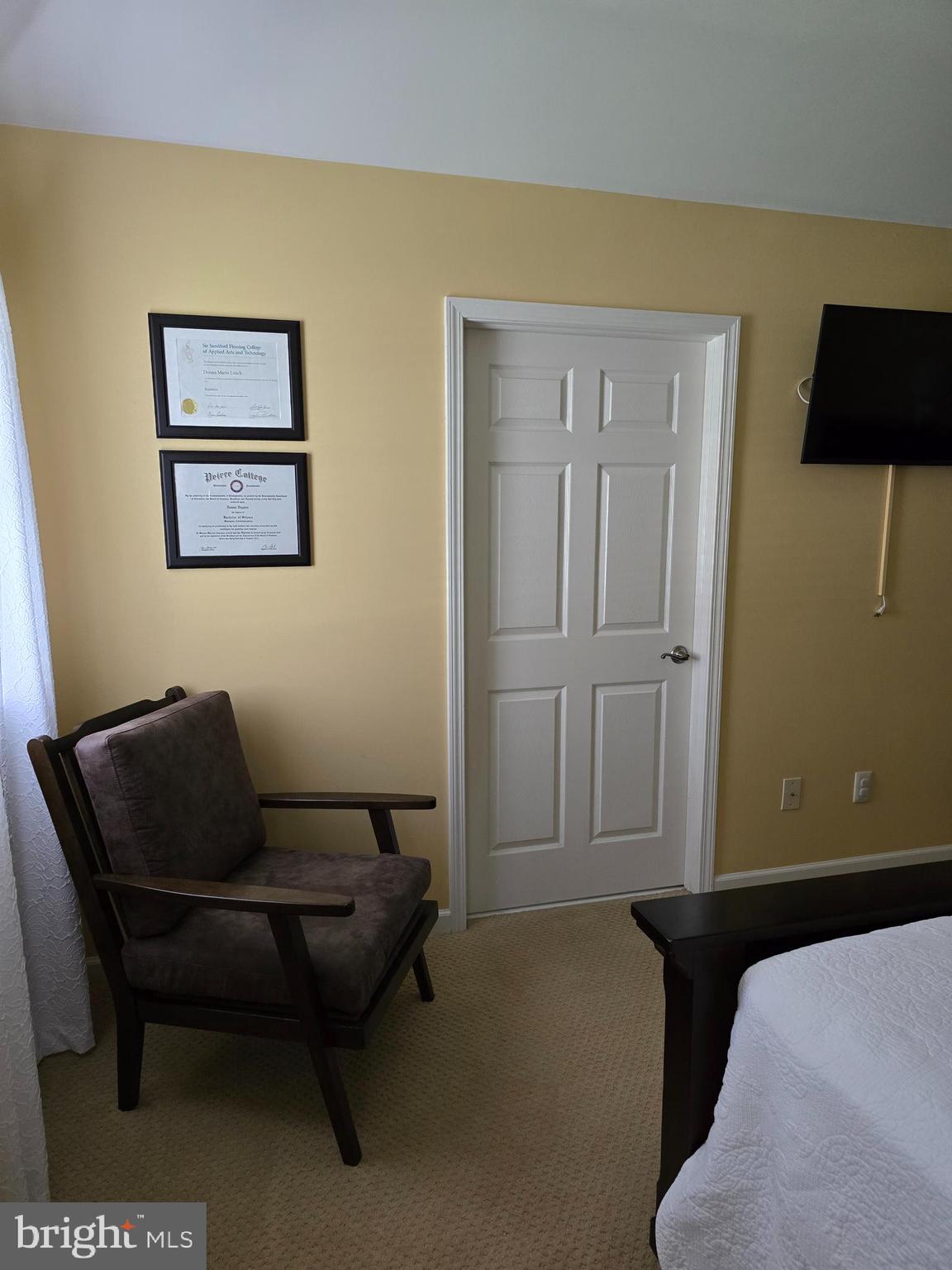 PENN NATIONAL GOLF COURSE COMMUNITY - Residential