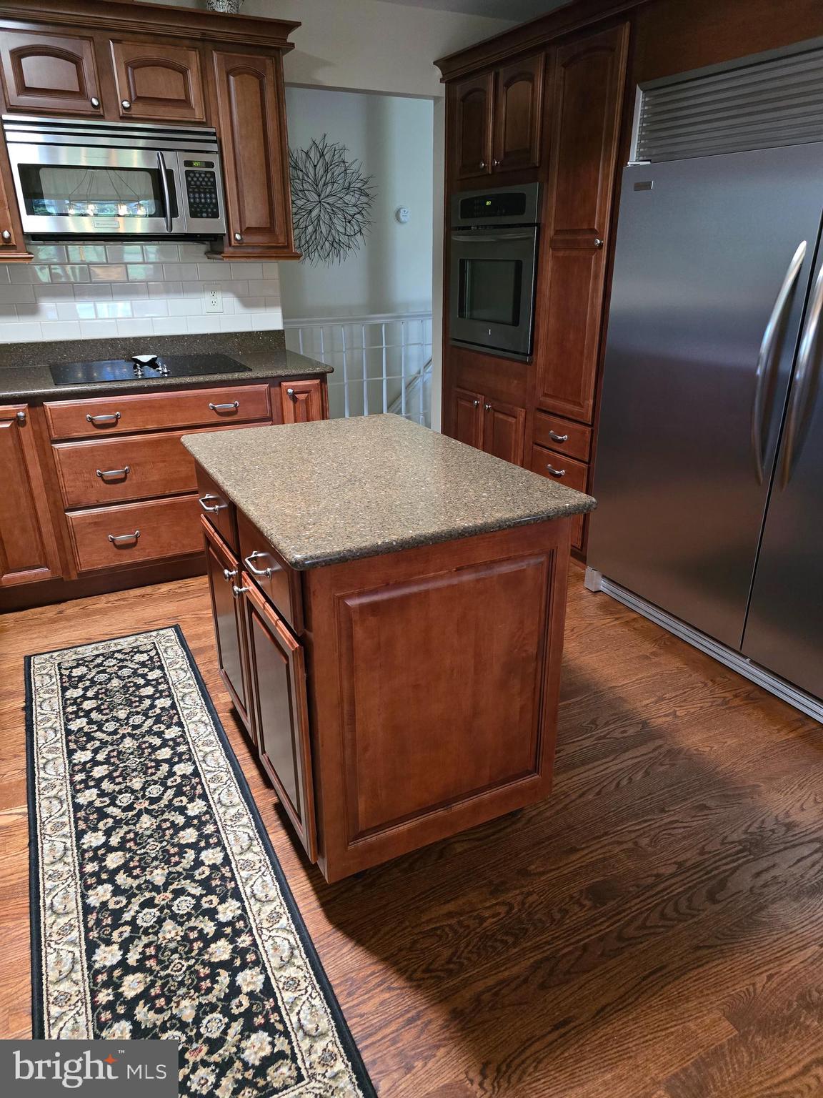 PENN NATIONAL GOLF COURSE COMMUNITY - Residential