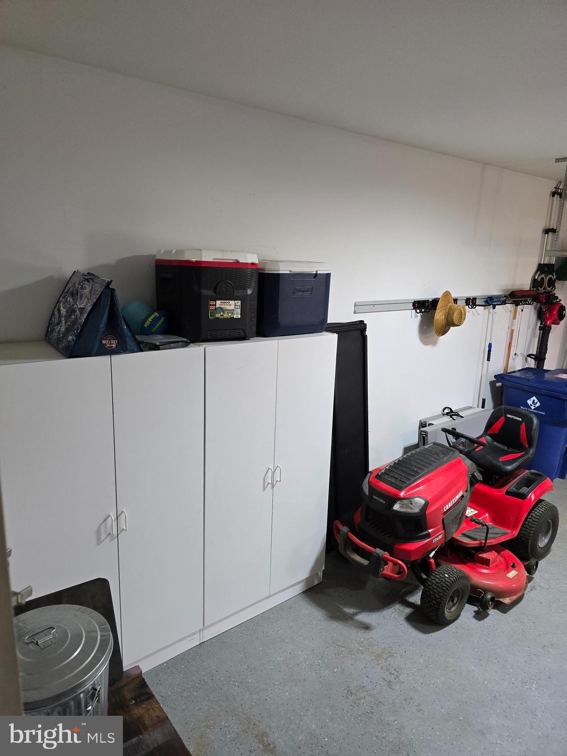 PENN NATIONAL GOLF COURSE COMMUNITY - Residential