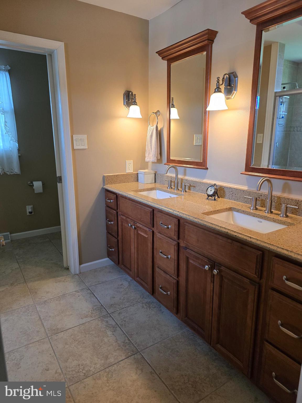 PENN NATIONAL GOLF COURSE COMMUNITY - Residential