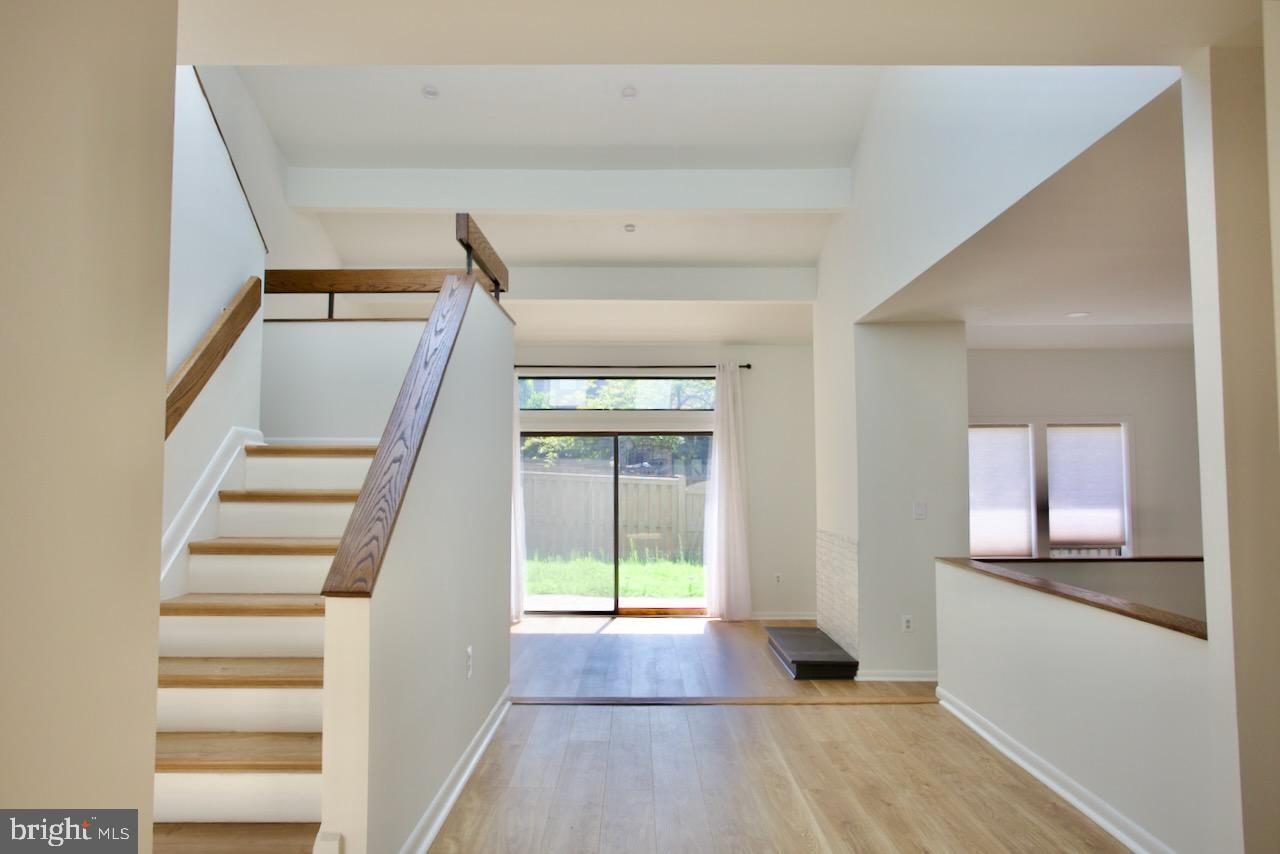 STRATHMORE PLACE - Residential Lease