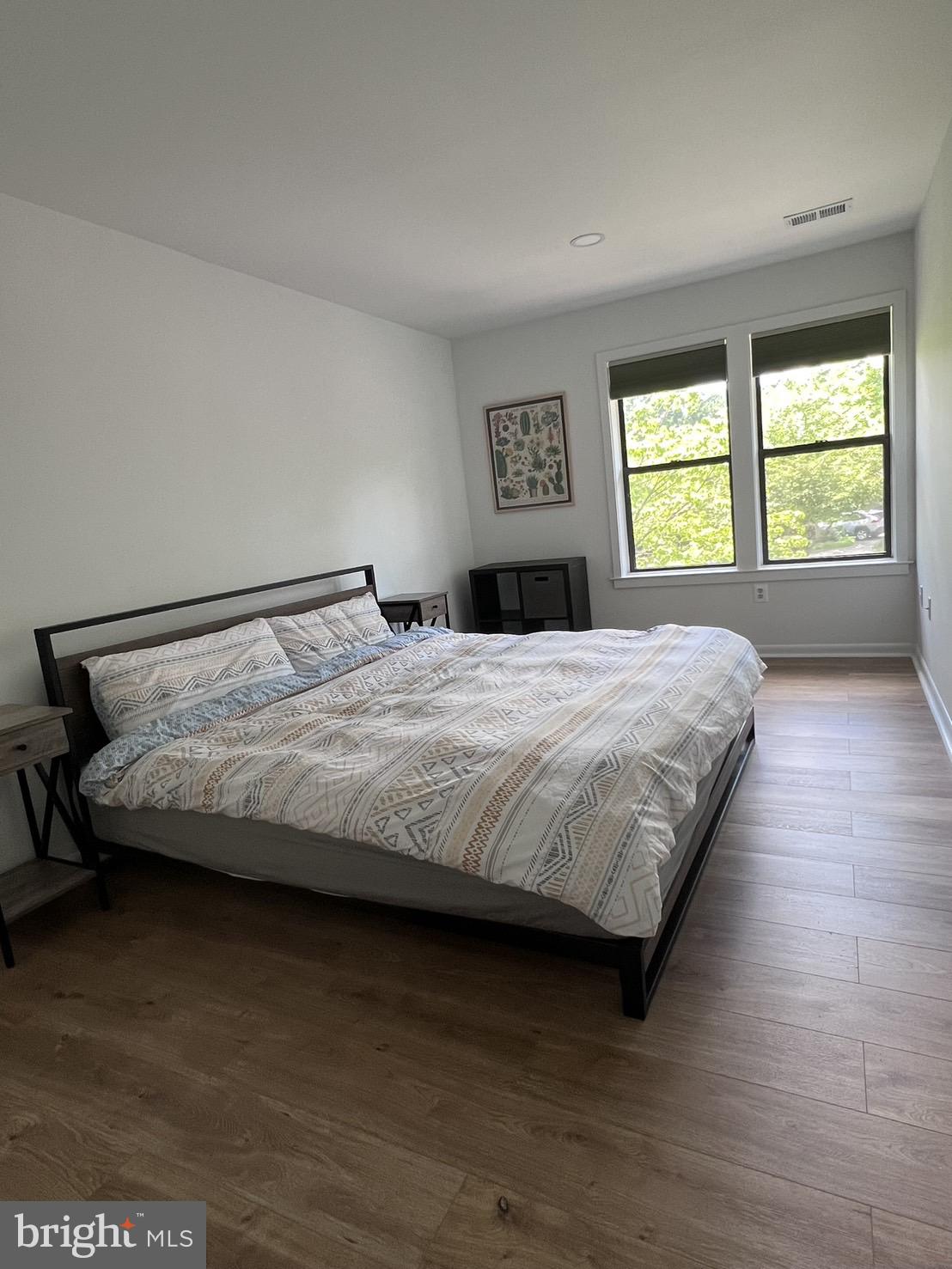 STRATHMORE PLACE - Residential Lease