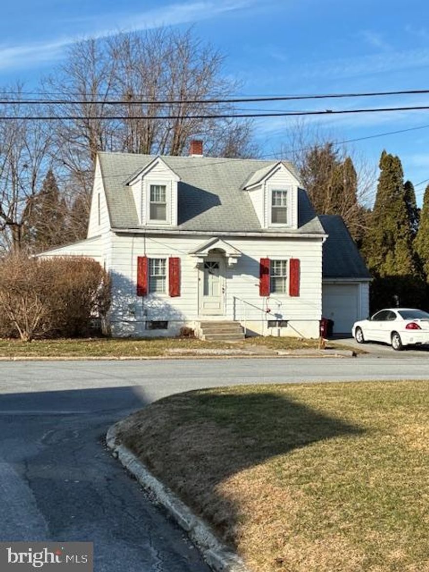 COZY SOUTH SIDE CAPE COD THAT HAS GOOD BONES BUT NEEDS UPDATING.  IT FEATURES 3 BEDROOMS, 1 FULL & 1 HALF BATHS, LIVING ROOM, KITCHEN & DINING ROOM.  THERE IS A NICE SIZE LAUNDRY ROOM, WITH A LAUNDRY TUB, BUT NOT A WASHER & DRYER HOOK-UP.  FURNACE INSTALLED 2023 & FEATURES OIL HOT WATER CAST IRON BASEBOARD & RADIATOR HEAT.  WELL WATER WITH WATER CONDITIONER SYSTEM & PUBLIC SEWER.  10X12 REAR CONCRETE PATIO.  THE ROOF COVERED SIDE PORCH FLOOR NEEDS REPAIR.