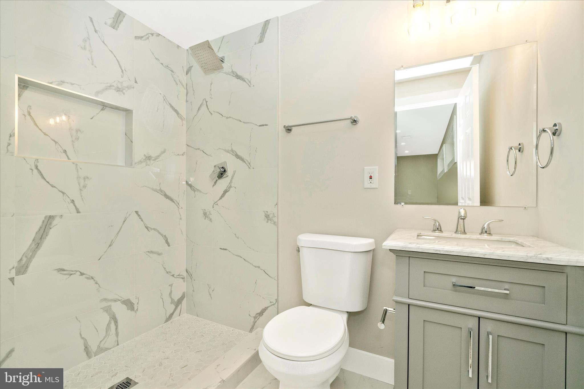 WOODBERRY FOREST - Residential