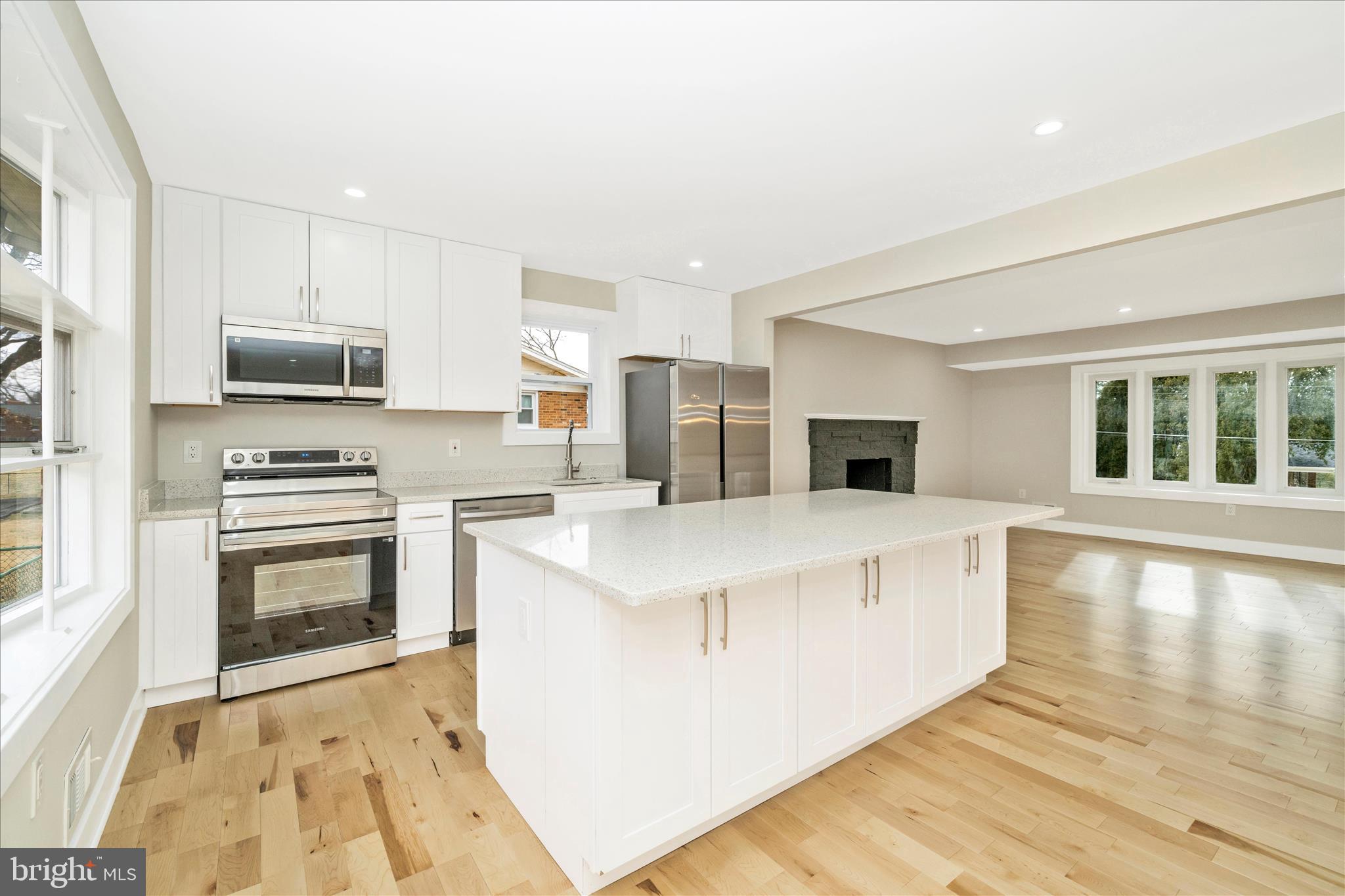 WOODBERRY FOREST - Residential