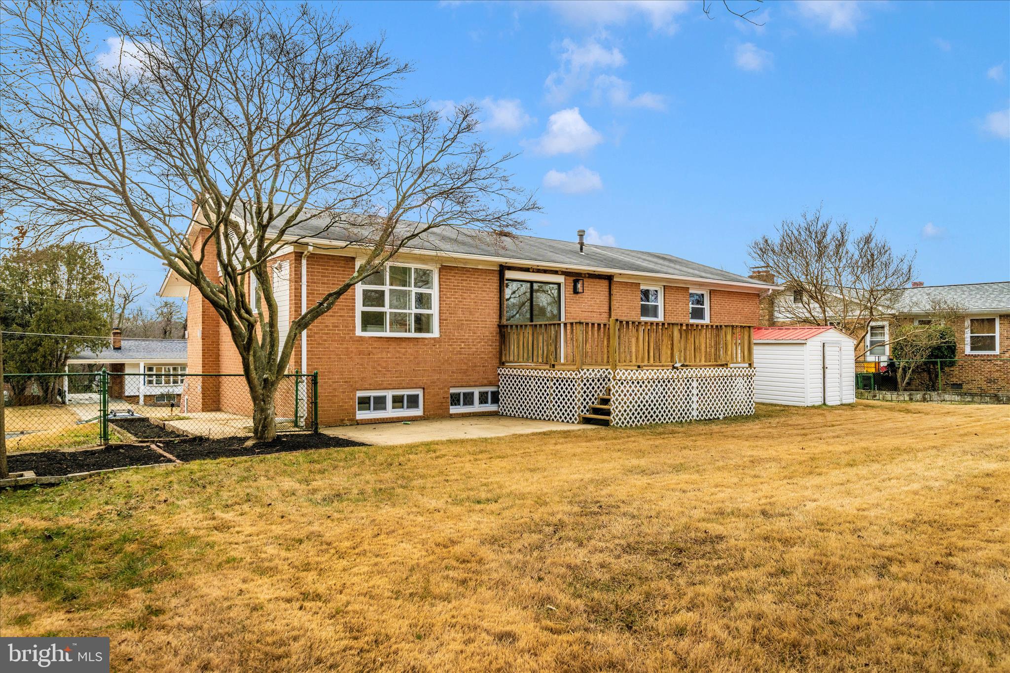 WOODBERRY FOREST - Residential