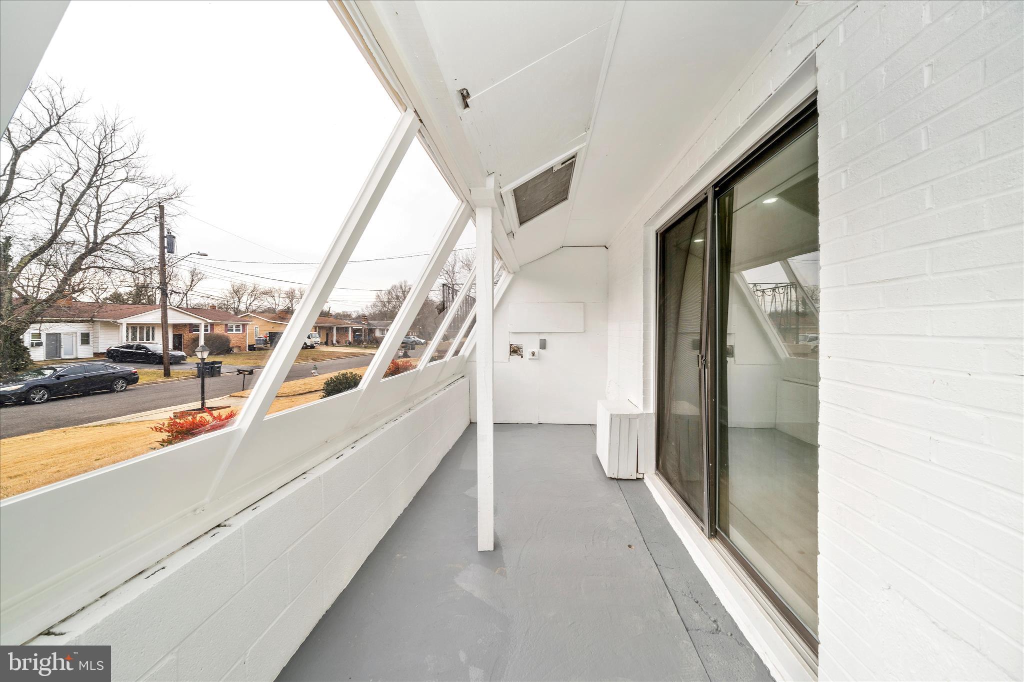 WOODBERRY FOREST - Residential