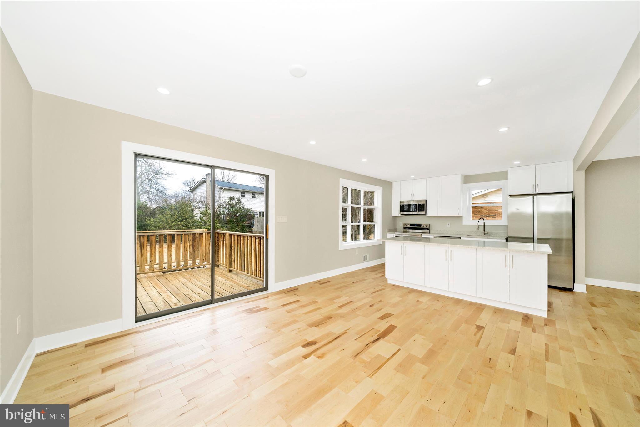 WOODBERRY FOREST - Residential