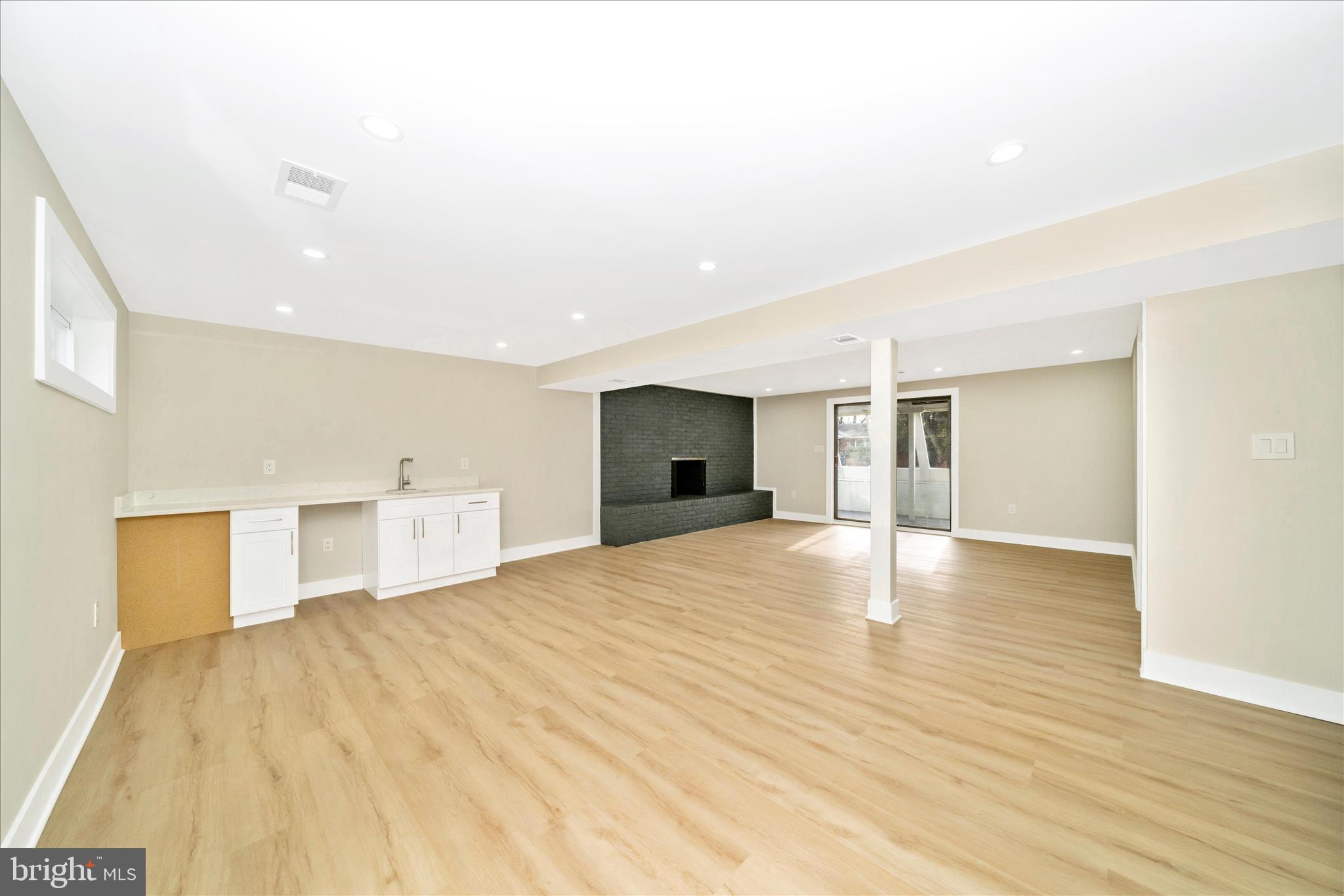 WOODBERRY FOREST - Residential