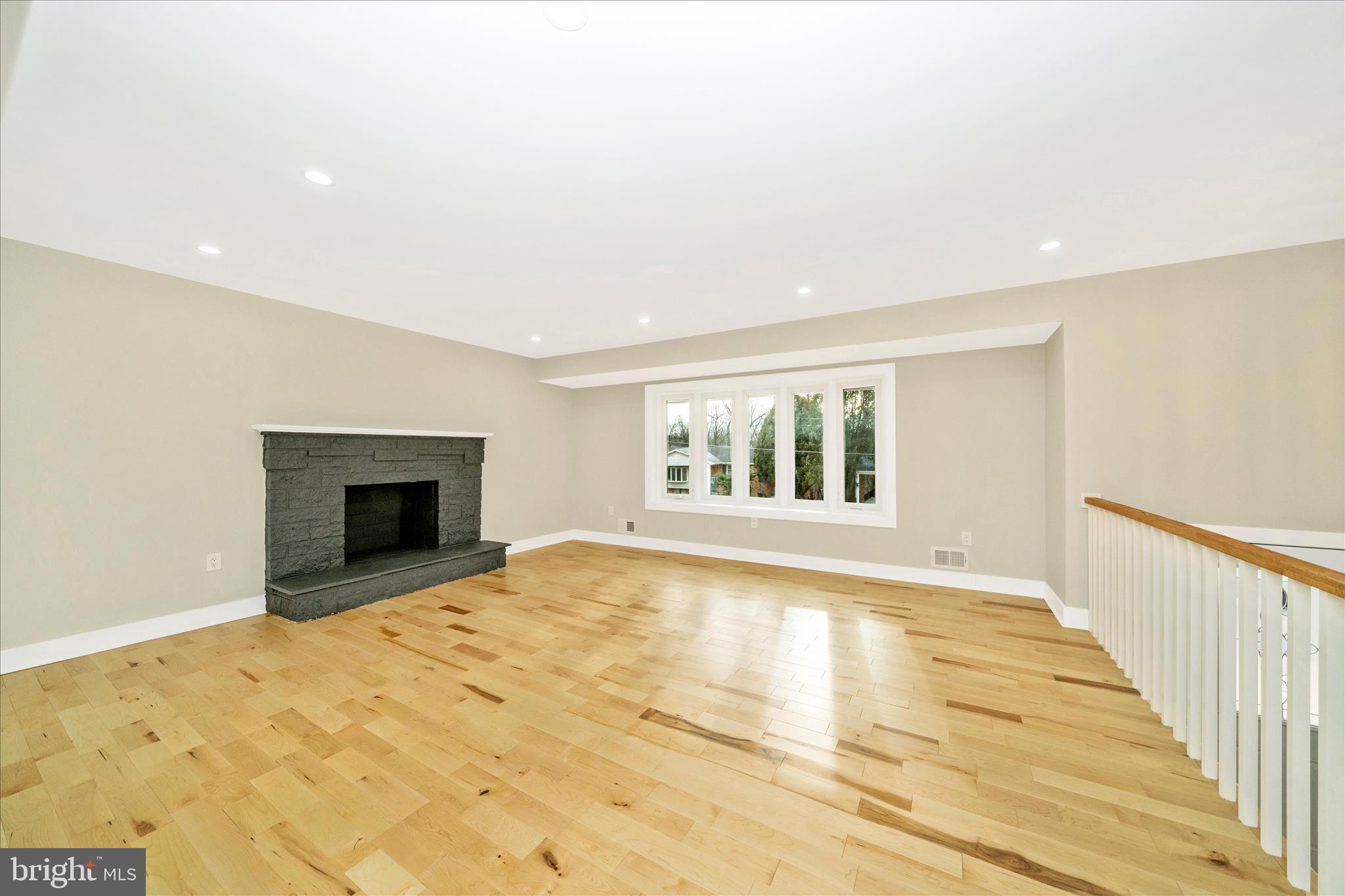 WOODBERRY FOREST - Residential