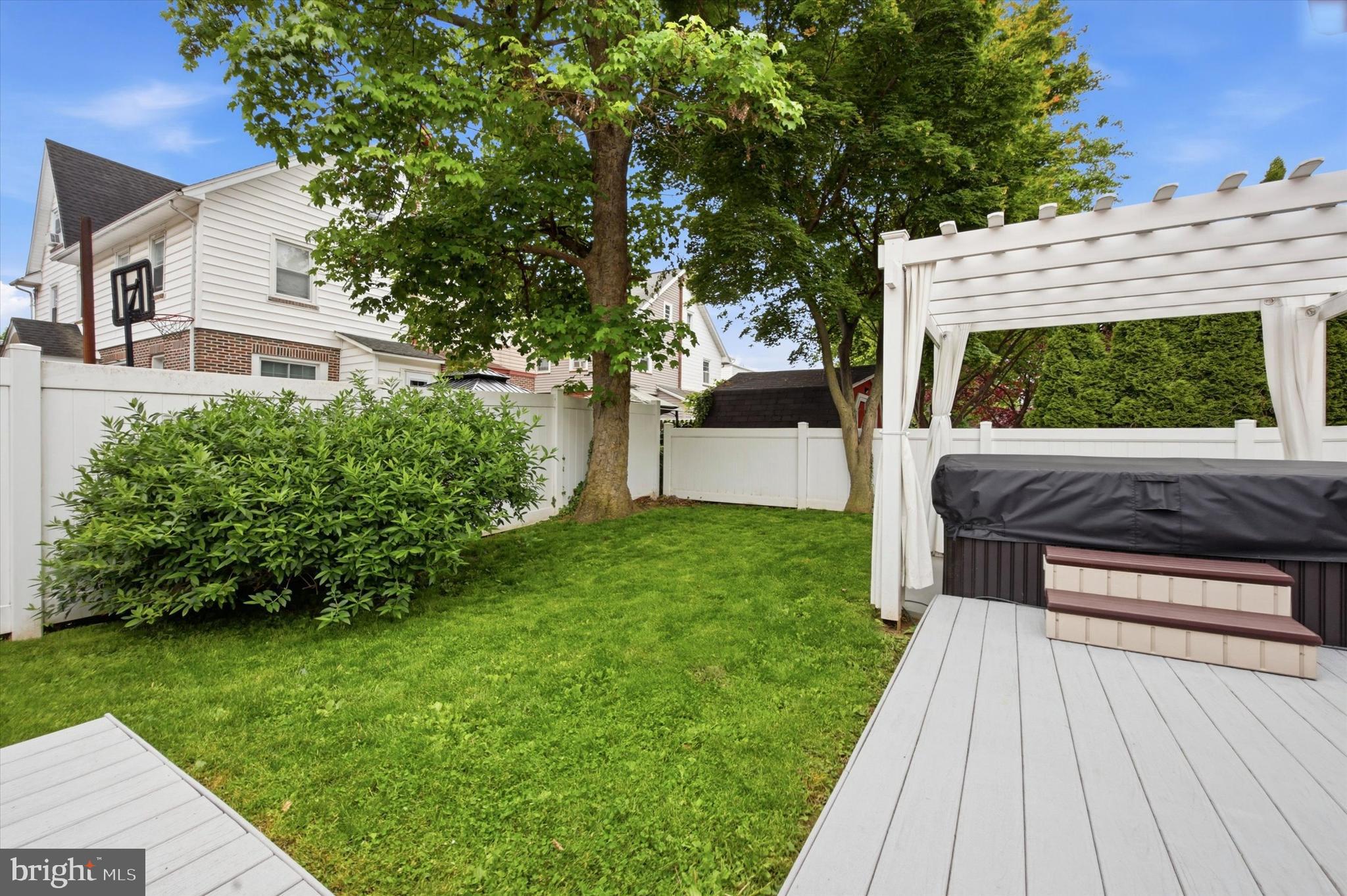 DREXEL HILL - Residential