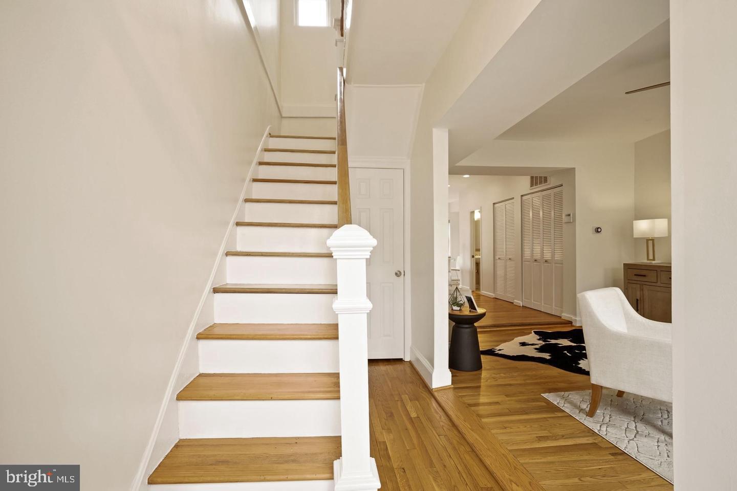 TRUXTON CIRCLE - Residential Lease