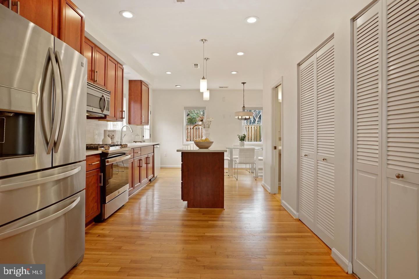 TRUXTON CIRCLE - Residential Lease