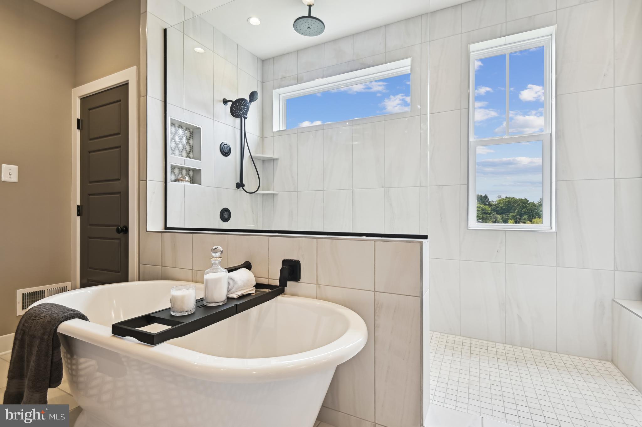 PIKESVILLE - Residential